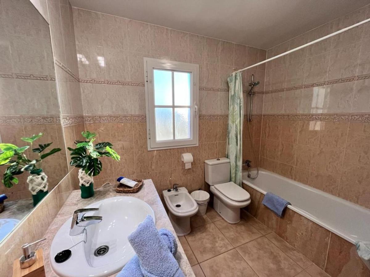 Villa Vistalegre Relax Con Increibles Vistas Калета де Фусте Екстериор снимка